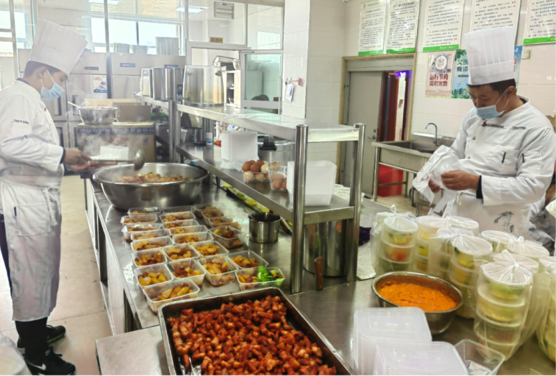 踐行使命 同心抗&ldquo;疫&rdquo;------青海物產(chǎn)朝陽物流開發(fā)投資有限公司黨支部在戰(zhàn)&ldquo;疫&rdquo;紀(jì)實