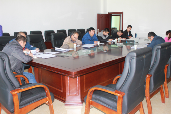 學(xué)習(xí)宣傳貫徹會議精神    推進&ldquo;兩學(xué)一做&rdquo;學(xué)習(xí)教育