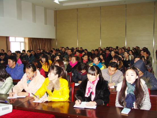 內(nèi)強(qiáng)個人素質(zhì)，外塑企業(yè)形象