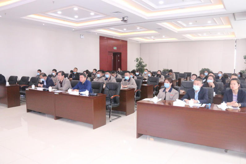 重學(xué)習(xí)、強(qiáng)隊(duì)伍、促發(fā)展――朝物開(kāi)投公司舉辦網(wǎng)絡(luò)貨運(yùn)知識(shí)培訓(xùn)講座